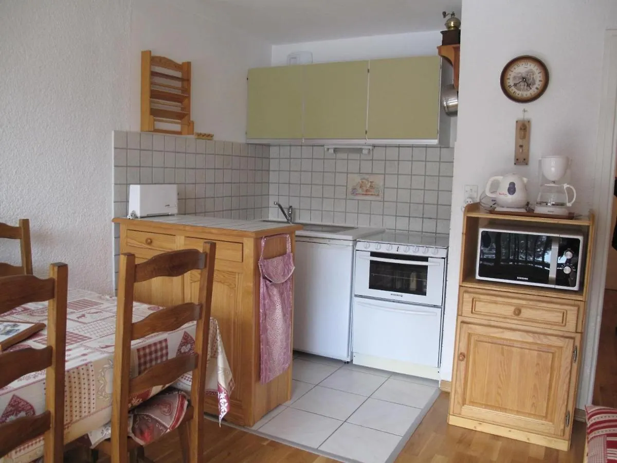 Studio Montagne Pour 4 A Serre Chevalier, Balcon, Parking Prive, Proche Pistes Et Navette Gratuite - Fr-1-762-45 La Salle-les-Alpes